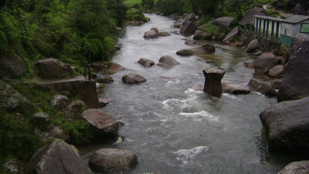 jakrem-springs-meghalaya-car-hire